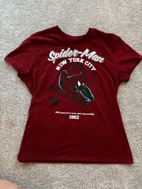 Spider-Man New York City Graphic Tee - Burgundy